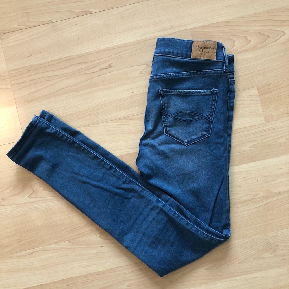 Abercrombie & Fitch Skinny Jegging